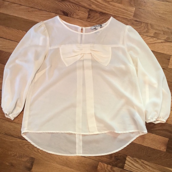 Forever 21 Tops - Forever 21 Bow Top